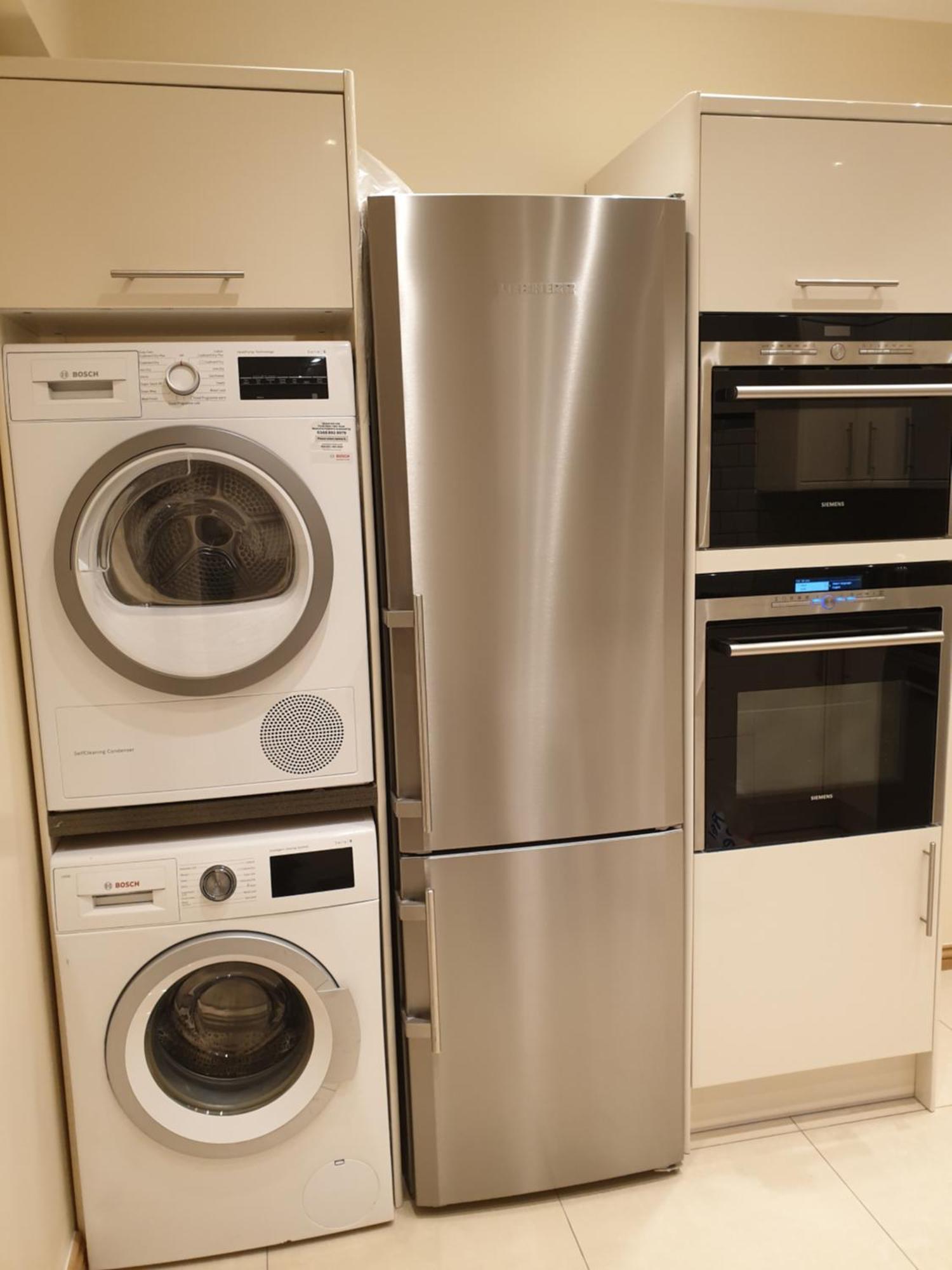 London Luxury Apartments 3 Bedroom Sleeps 8 With 3 Bathrooms 5 Mins Walk To Tube Station Free Parking Ίλφορντ Εξωτερικό φωτογραφία